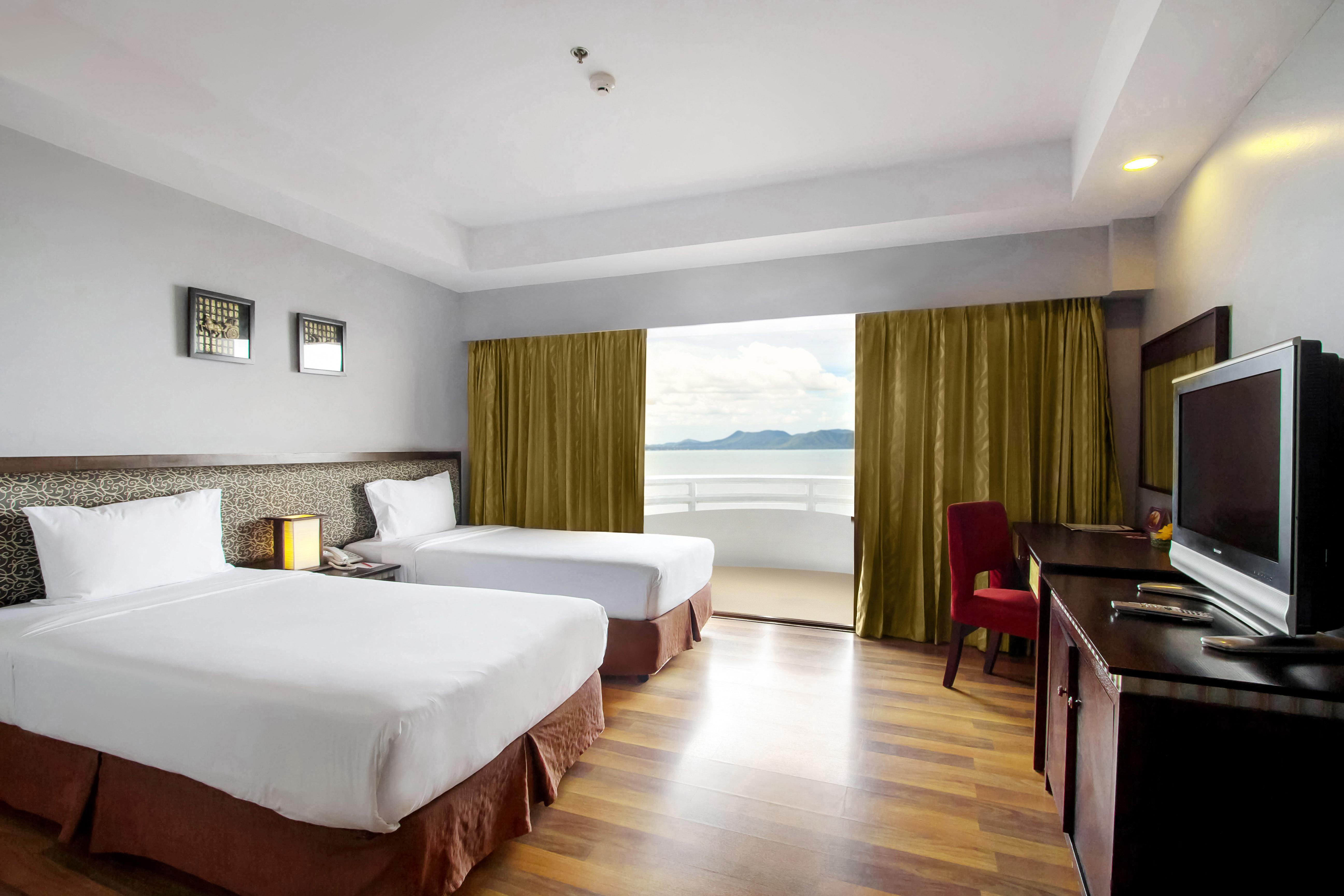 D Varee Jomtien Beach, Pattaya Oda fotoğraf Deluxe Seaview Room