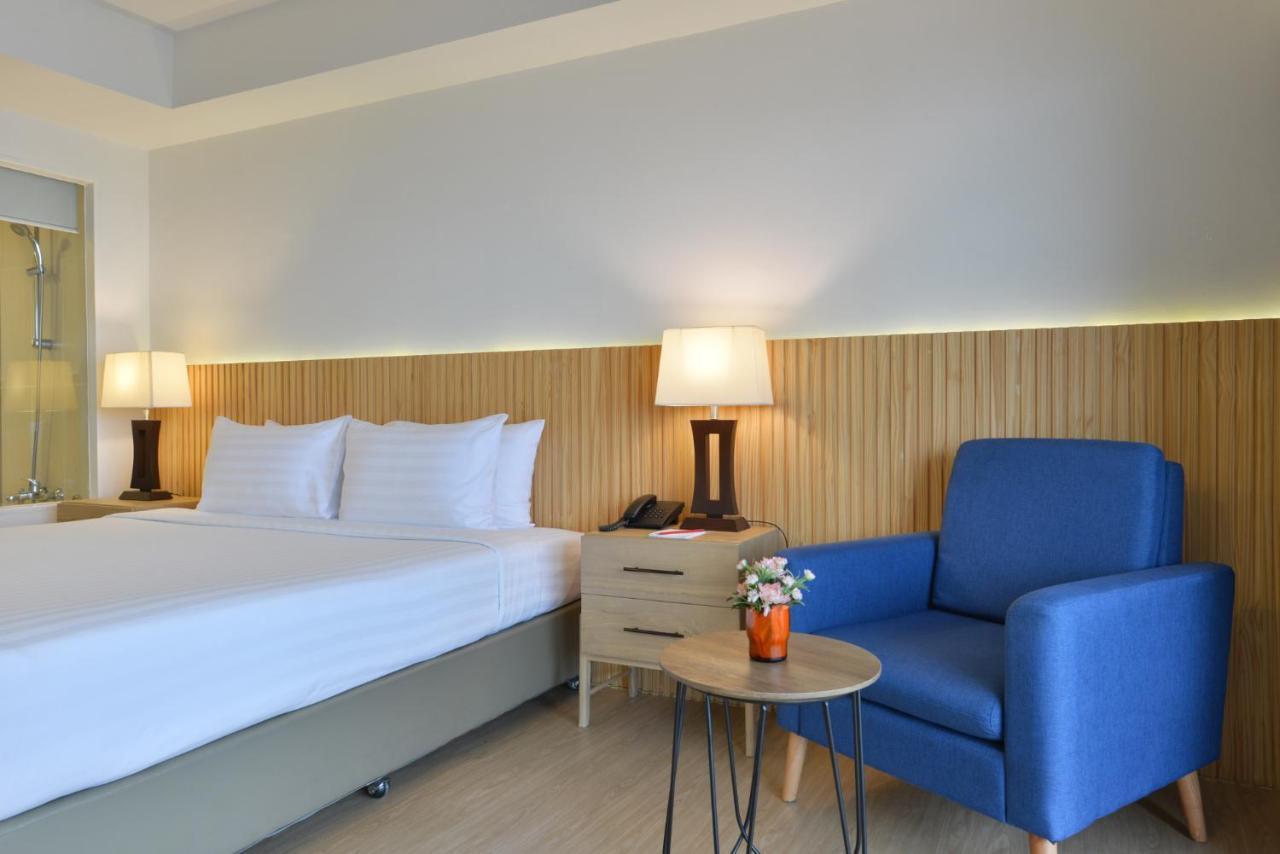 D Varee Jomtien Beach, Pattaya Dış mekan fotoğraf Deluxe Room