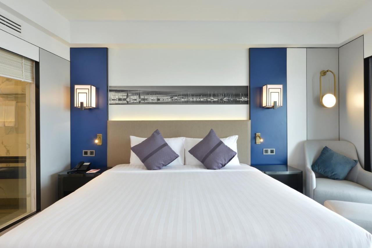 D Varee Jomtien Beach, Pattaya Dış mekan fotoğraf Deluxe Room